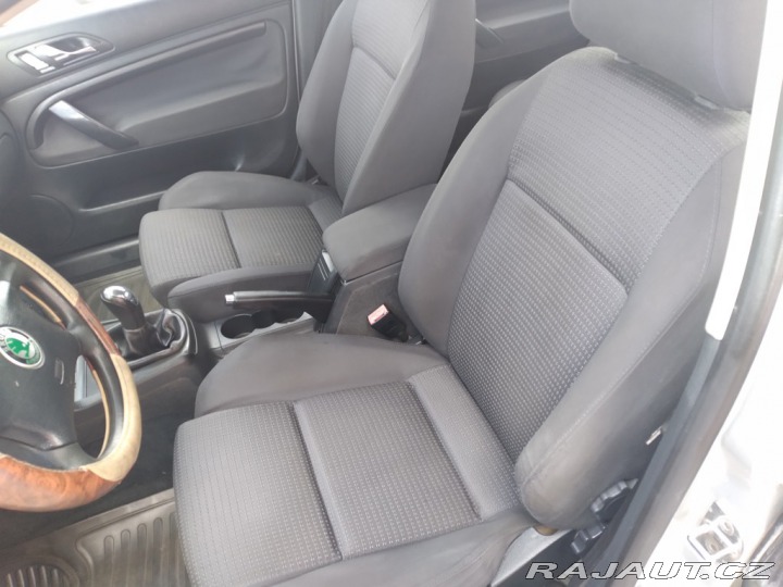 Škoda Superb 2.0 i 85kW 2003