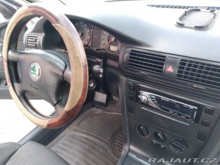 Škoda Superb 2.0 i 85kW 2003