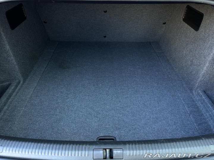 Audi A4 2.0i 96kW Climatronic 6x 2001