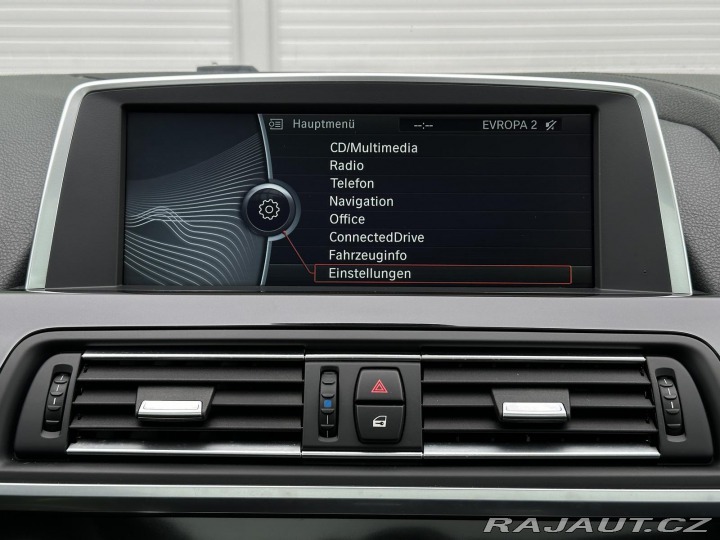BMW 6 640d Coupé 8AT 230kW Head 2012