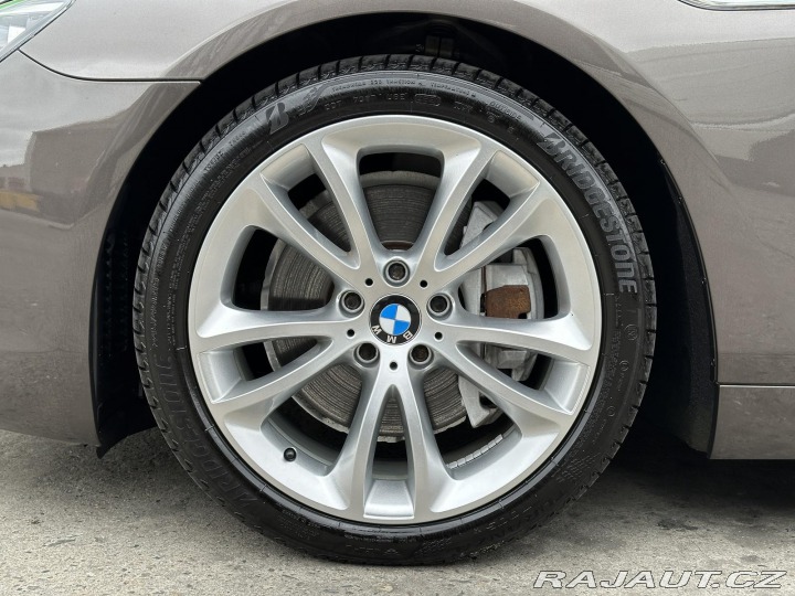 BMW 6 640d Coupé 8AT 230kW Head 2012