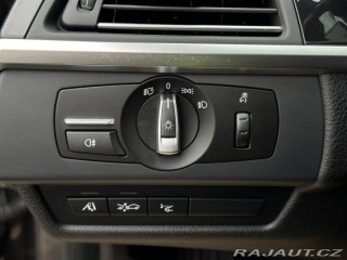 BMW 6 640d Coupé 8AT 230kW Head 2012