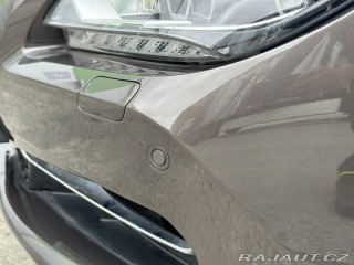 BMW 6 640d Coupé 8AT 230kW Head 2012