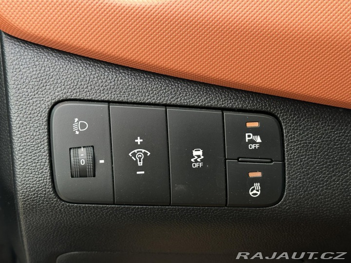 Hyundai i10 1.0i AUTOMAT 67PS KLIMA A 2016
