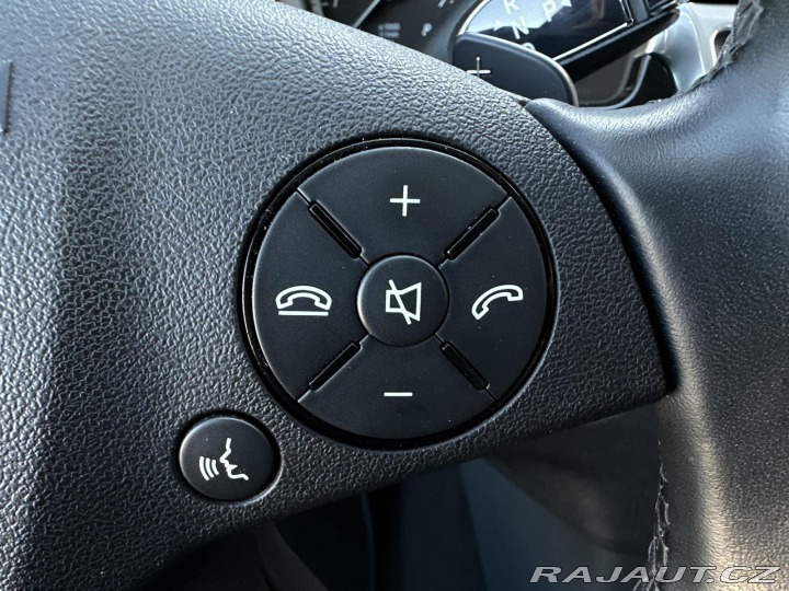Mercedes-Benz E 350 4Matic 272PS NAVI KAM 2009