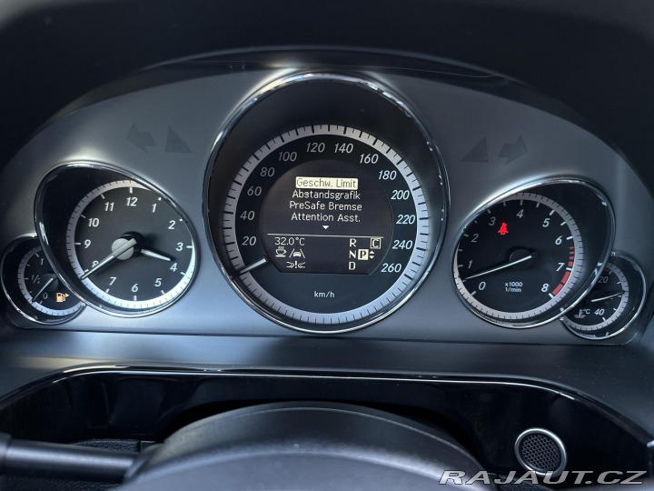 Mercedes-Benz E 350 4Matic 272PS NAVI KAM 2009