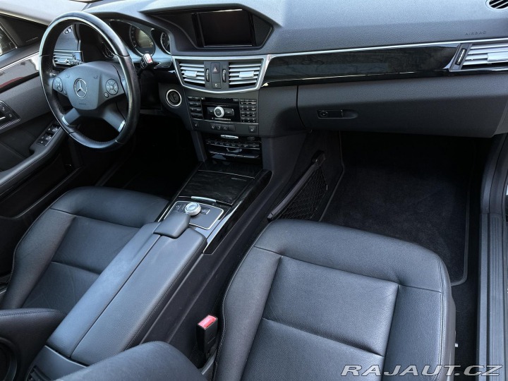Mercedes-Benz E 350 4Matic 272PS NAVI KAM 2009