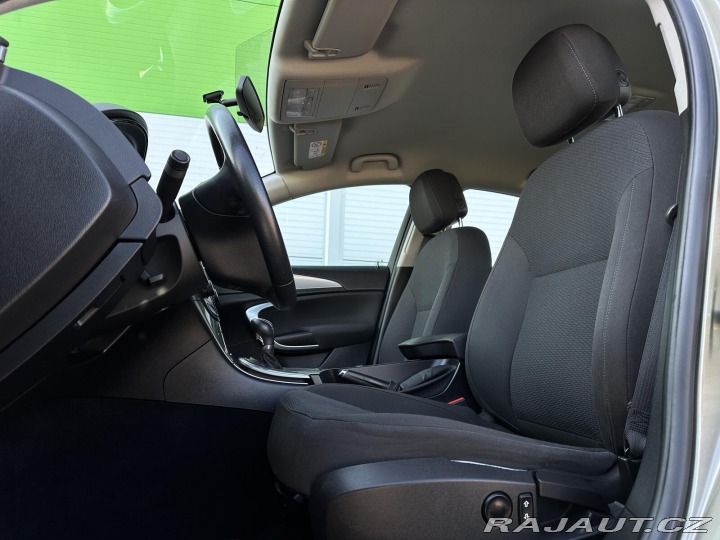 Opel Insignia 2.0CDTi 140PS Bluetooth U 2015