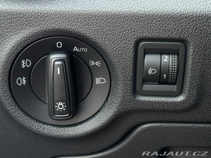Škoda Fabia 1.0MPi Style 80PS KLIMA S 2022