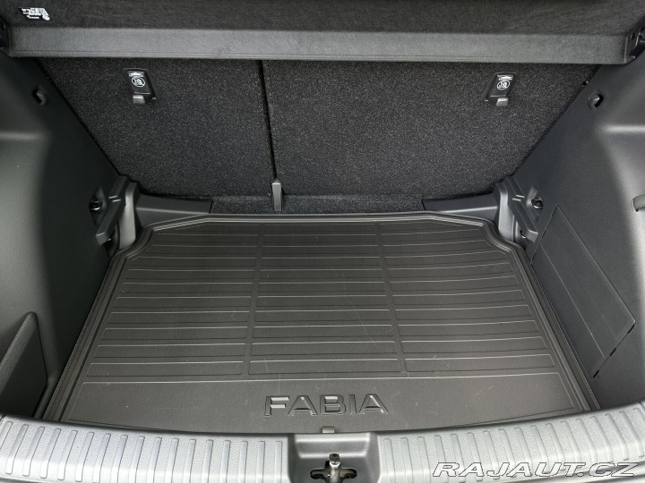 Škoda Fabia 1.0MPi 80PS LED V.Cockpit 2026