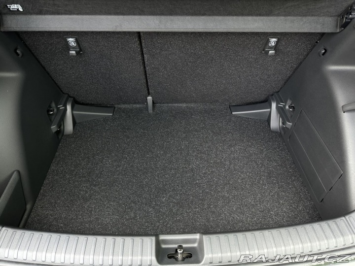 Škoda Fabia 1.0MPi 80PS LED V.Cockpit 2026