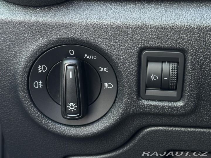 Škoda Fabia 1.0TSi 95PS LED V.Cockpit 2026