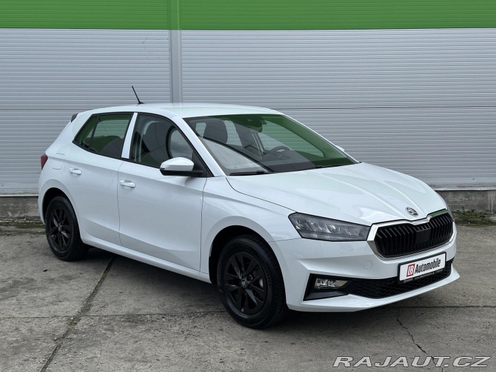 Škoda Fabia 1.0TSi 95PS LED V.Cockpit 2026