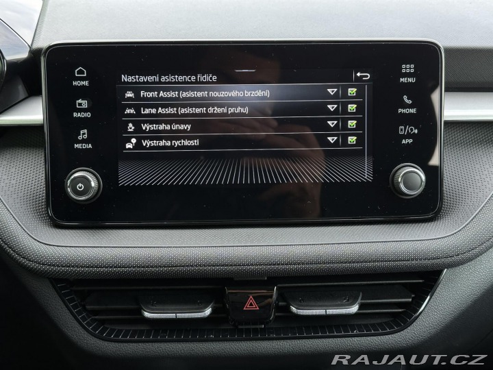 Škoda Fabia 1.0TSi 95PS LED V.Cockpit 2026
