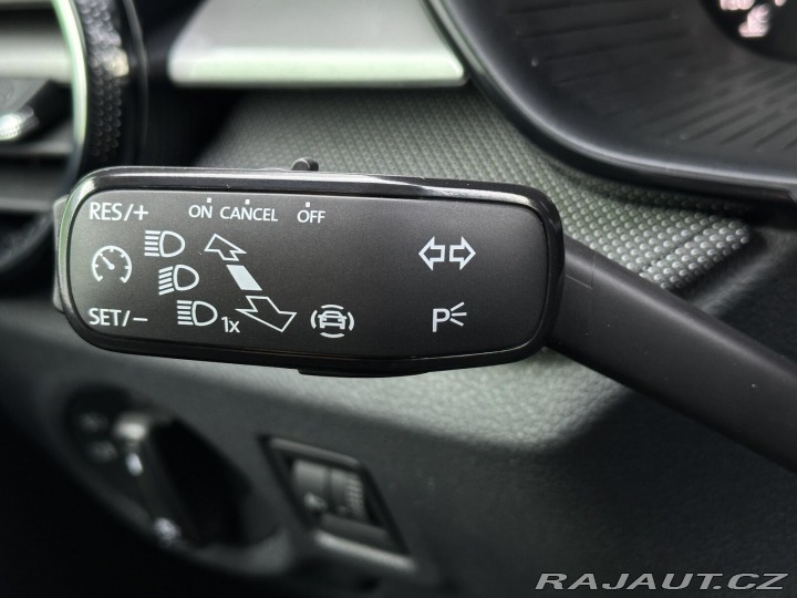 Škoda Fabia 1.0TSi 95PS LED V.Cockpit 2026