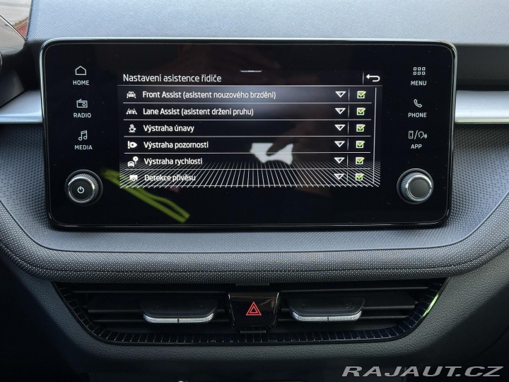 Škoda Fabia 1.0TSi 95PS LED V.Cockpit 2026