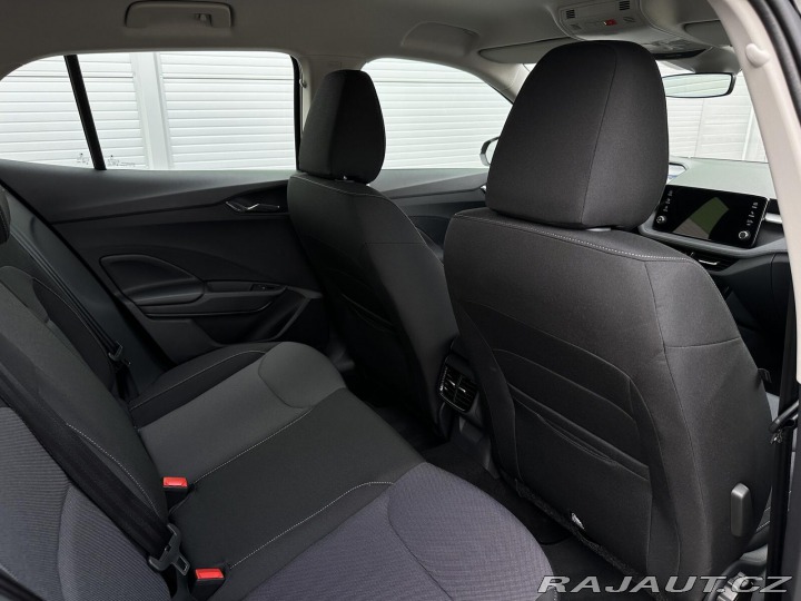 Škoda Fabia 1.0TSi 95PS Selection LED 2026