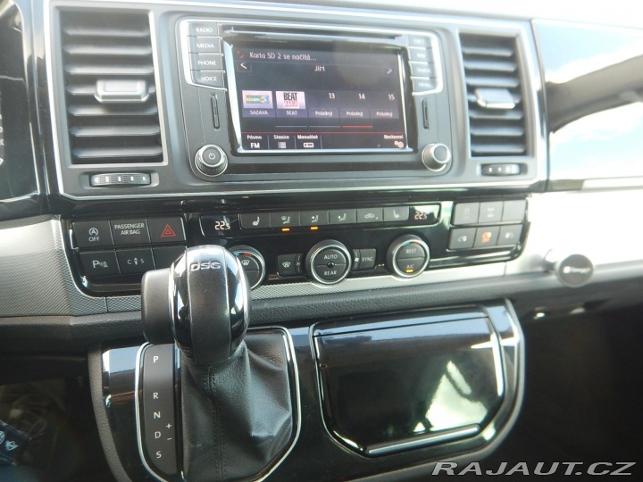 Volkswagen Multivan 2.0 TDI, 4MOTION, DSG, 15 2015