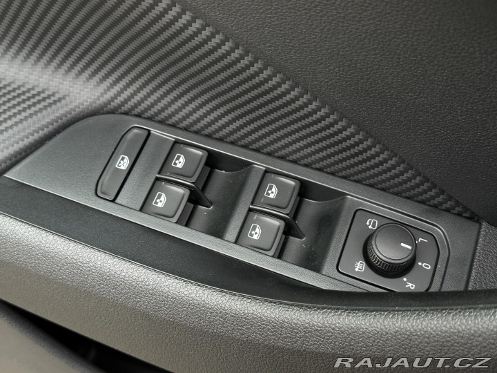 Škoda Kamiq 1.0TSi DSG Monte Carlo 11 2025