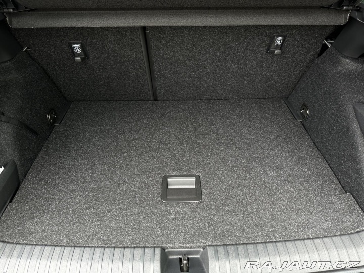 Škoda Kamiq 1.0TSi DSG Monte Carlo 11 2025
