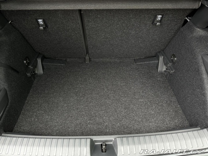 Škoda Kamiq 1.0TSi DSG Monte Carlo 11 2025