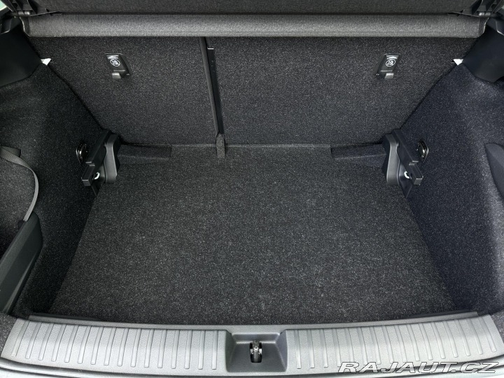 Škoda Kamiq 1.0TSi DSG Monte Carlo 11 2026