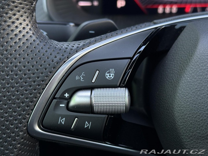 Škoda Kamiq 1.5TSi DSG Monte Carlo 15 2025