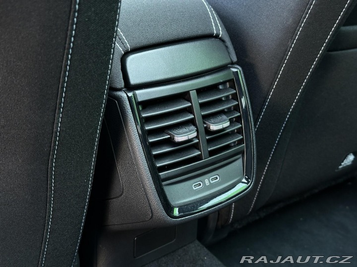 Škoda Kamiq 1.5TSi DSG Monte Carlo 15 2025
