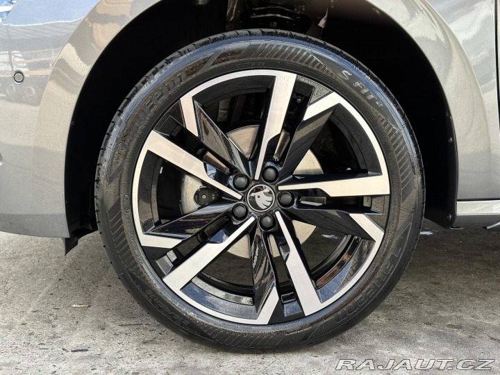 Škoda Kamiq 1.5TSi DSG Monte Carlo 15 2026