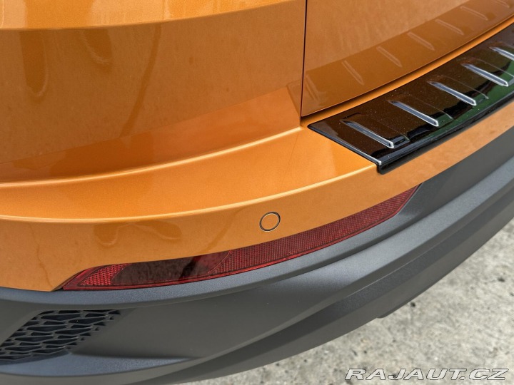 Škoda Karoq 1.5TSi Top & Selectio 2025