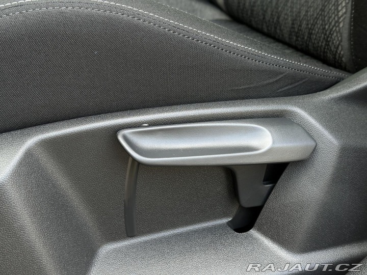 Škoda Karoq 1.5TSi Top & Selectio 2025