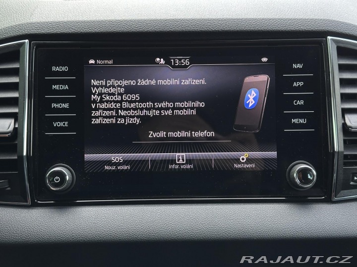 Škoda Karoq 1.5TSi Top & Selectio 2025