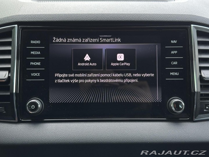 Škoda Karoq 1.5TSi Top & Selectio 2025