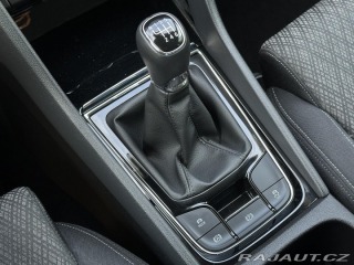 Škoda Karoq 1.5TSi Top & Selectio 2025