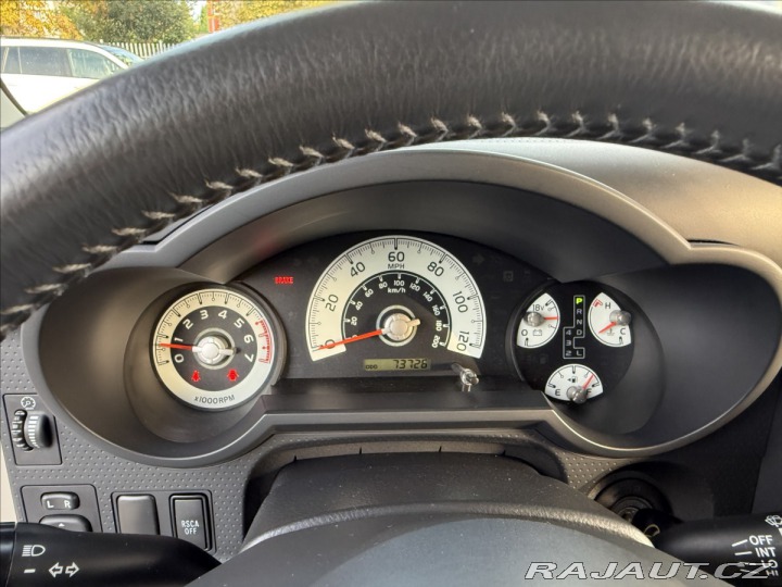 Toyota FJ 4,0 2013