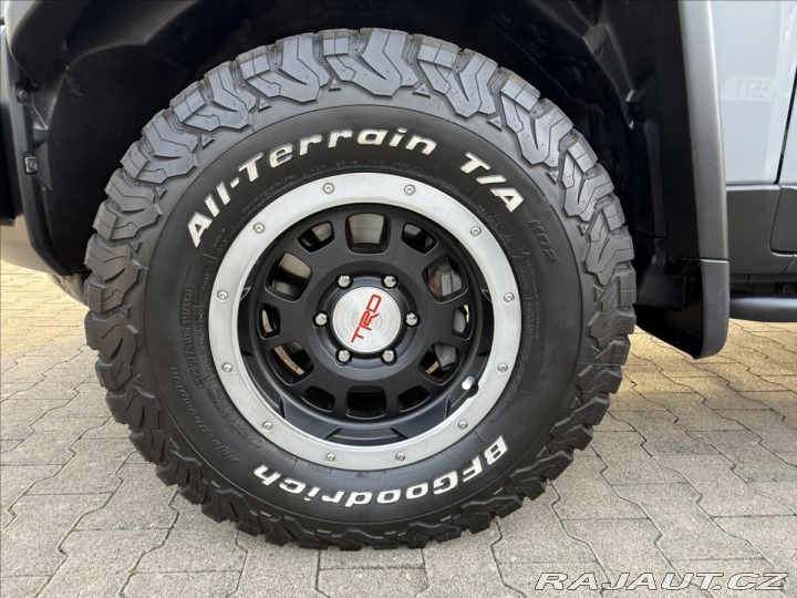 Toyota FJ 4,0 2013