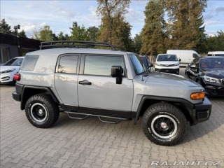 Toyota FJ 4,0 2013