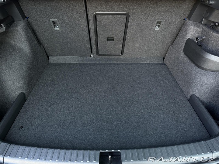 Škoda Karoq 2.0TDi DSG 4x4 150PS Spor 2025