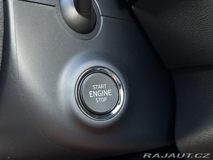 Škoda Karoq 1.5TSi DSG 150PS Sportlin 2026