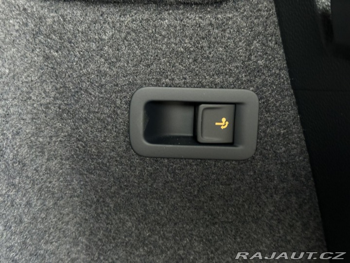 Škoda Karoq 1.5TSi DSG 150PS Sportlin 2026