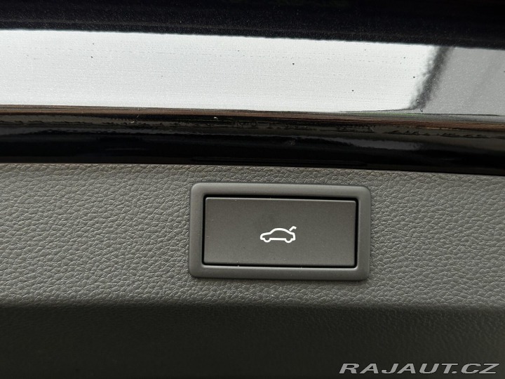 Škoda Karoq 1.5TSi DSG 150PS Matrix-L 2026