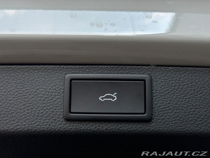 Škoda Karoq 1.5TSi DSG 150PS Sportlin 2026