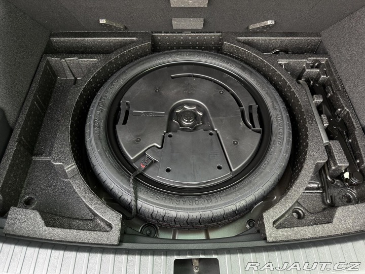 Škoda Karoq 2.0TSi DSG 4x4 Sportline 2026