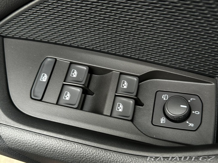 Škoda Octavia Combi 1.5TSi e-TEC M-HEV 2024