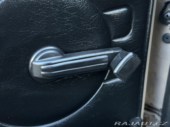 Škoda Rapid 130 5speed 43kW Autorádio 1988