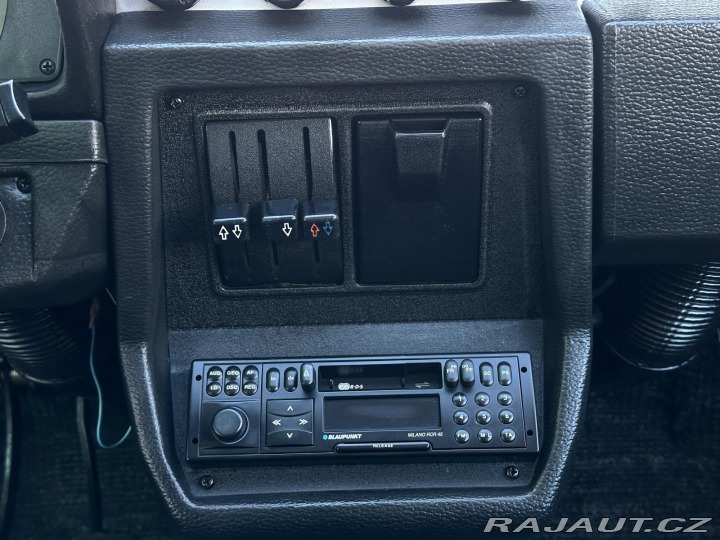 Škoda Rapid 130 5speed 43kW Autorádio 1988