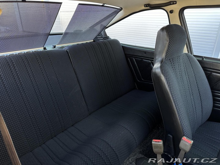 Škoda Rapid 130 5speed 43kW Autorádio 1988