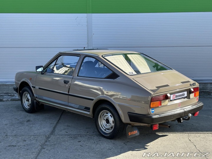 Škoda Rapid 130 5speed 43kW Autorádio 1988