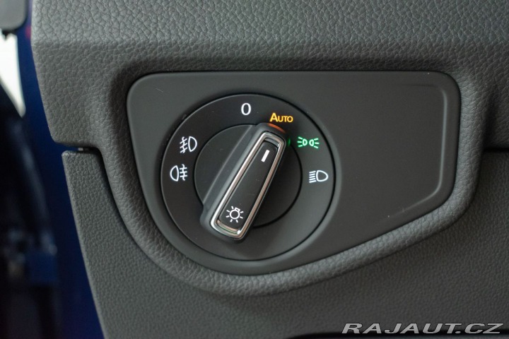 Volkswagen Touran 1.5 TSI TAŽNÉ*7.MÍST*DPH* 2024