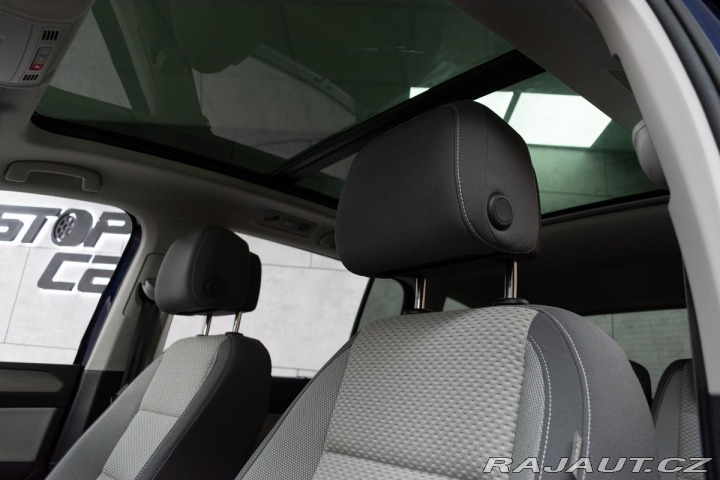 Volkswagen Touran 1.5 TSI TAŽNÉ*7.MÍST*DPH* 2024